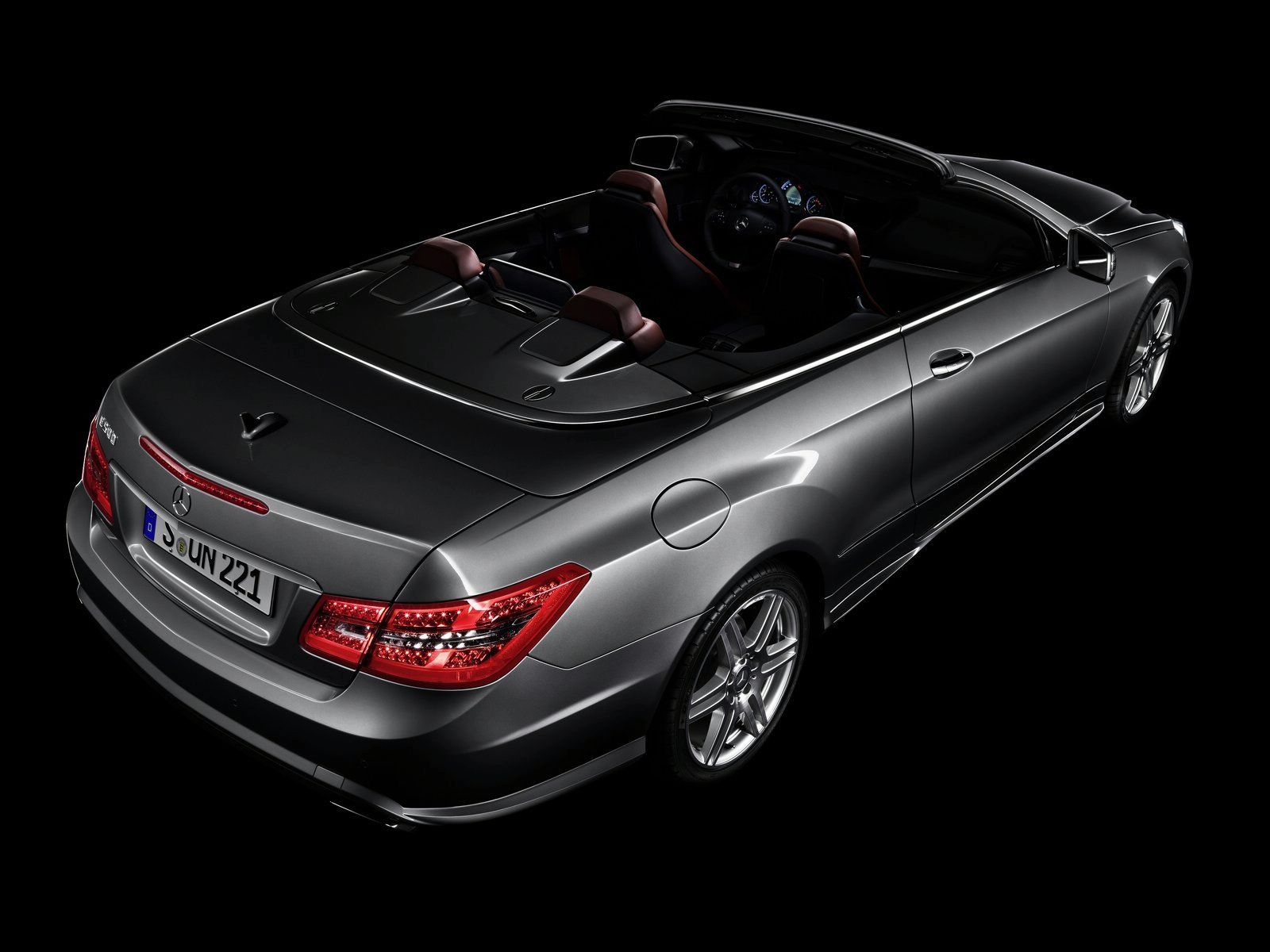 MERCEDES E CONVERTIBLE (2010) GALER