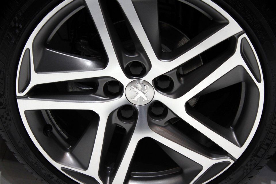 PEUGEOT 308 SW CENEVRE RESM GALERS