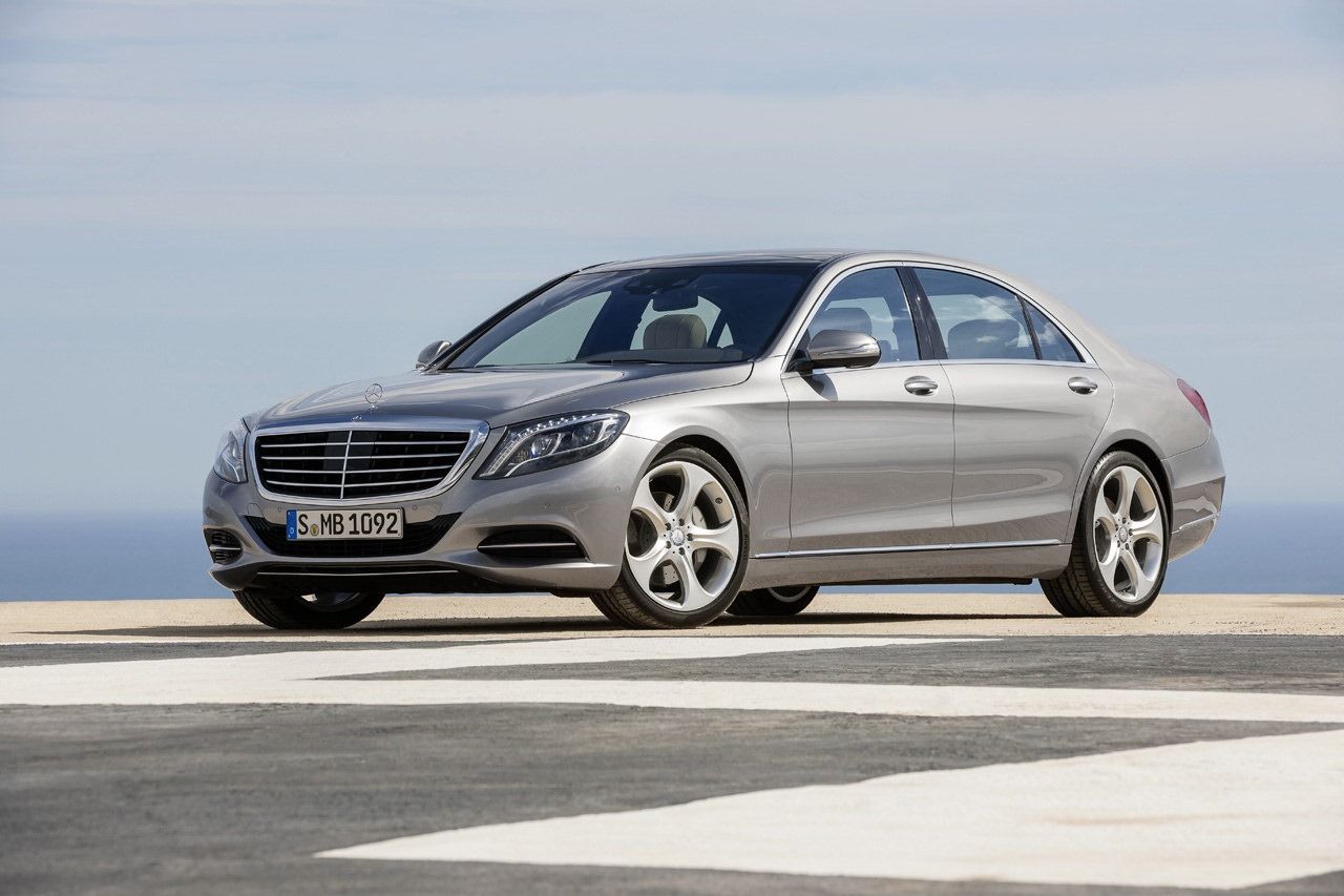 MERCEDES YEN S SERS RESM GALERS (2)