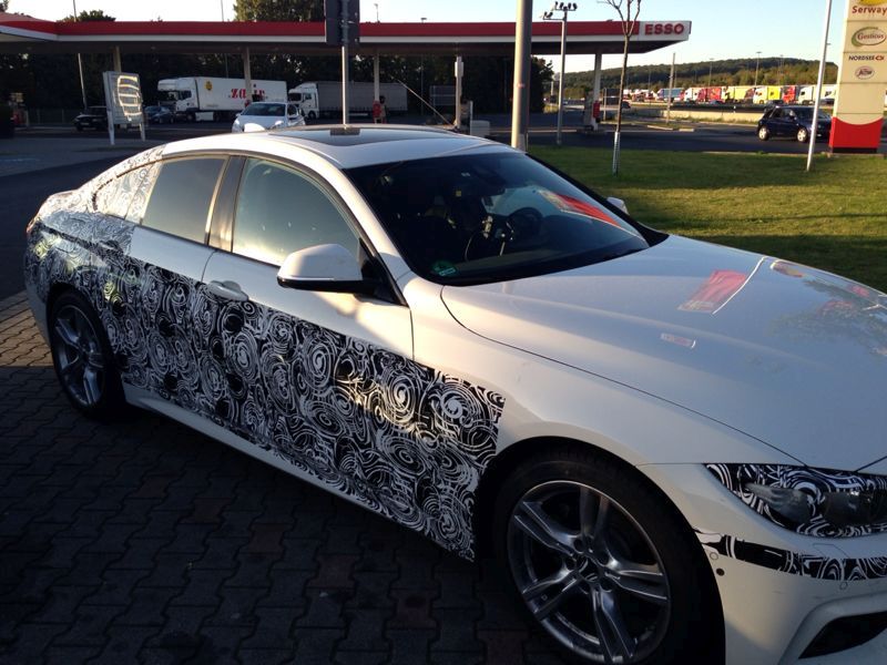 YEN BMW 4 SERS GRAN COUPE KAMUFLAJLI RESM GALERS