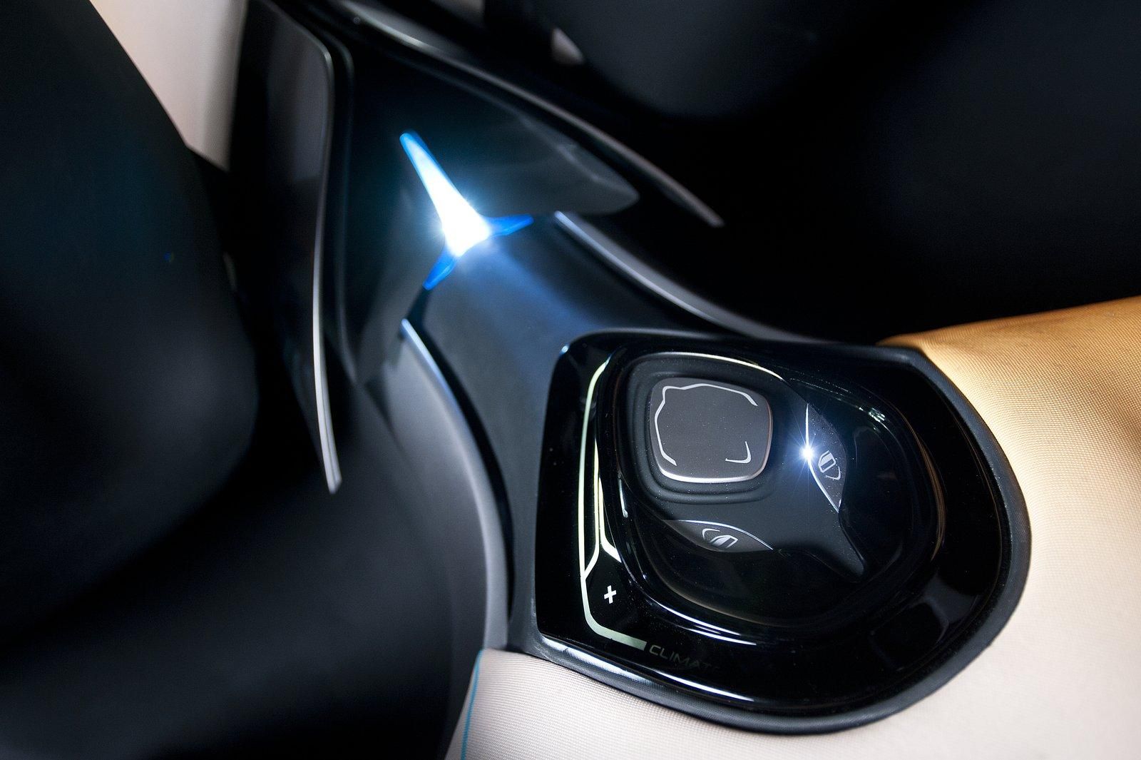 HYUNDA CURB SUV KONSEPT RESM GALERS