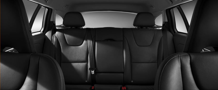 YEN MAKYAJLI 2014 VOLVO V60 GALER