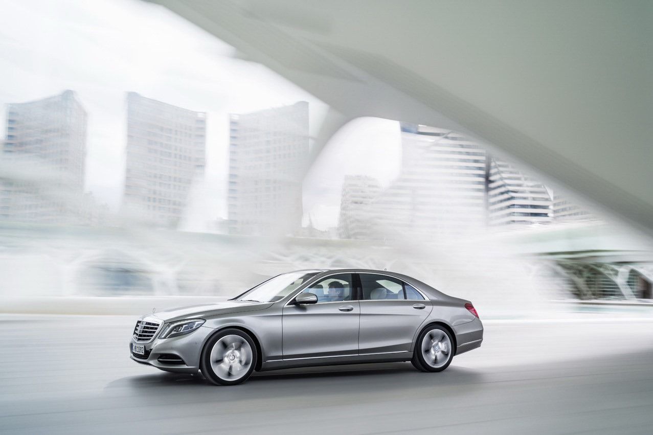 MERCEDES YEN S SERS RESM GALERS (2)