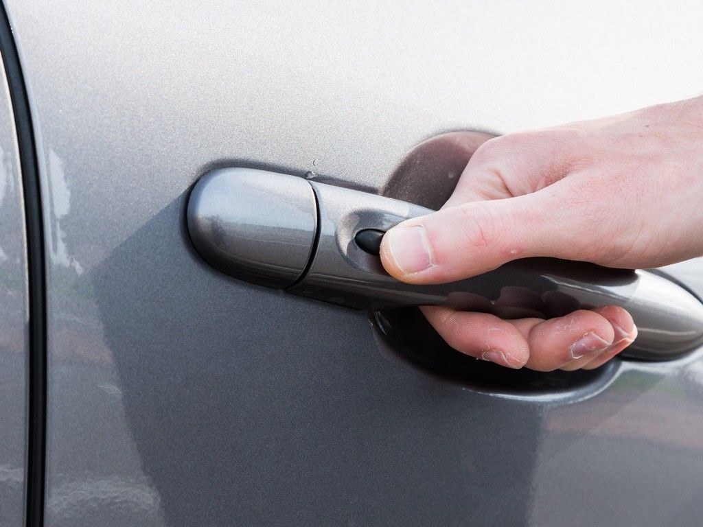 PEUGEOT 2008 M RENAULT CAPTUR MU KARILATIRMA RESM GALERS