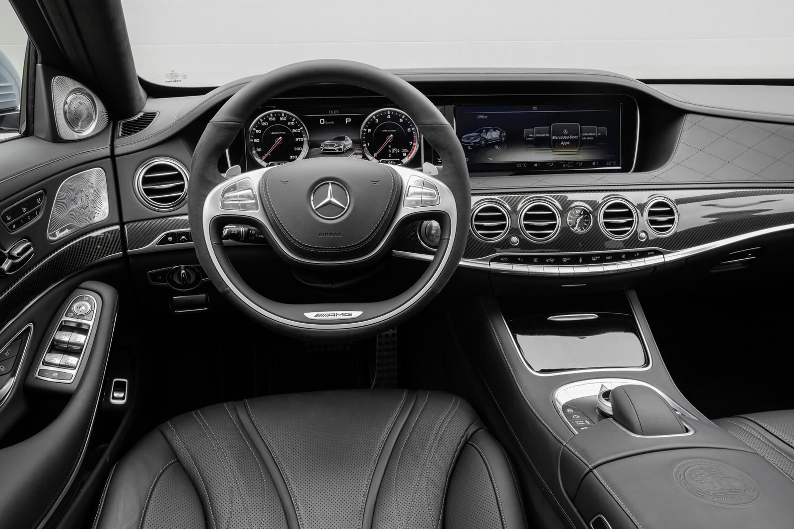 YEN MERCEDES S63 AMG RESM FOTORAF GALERS