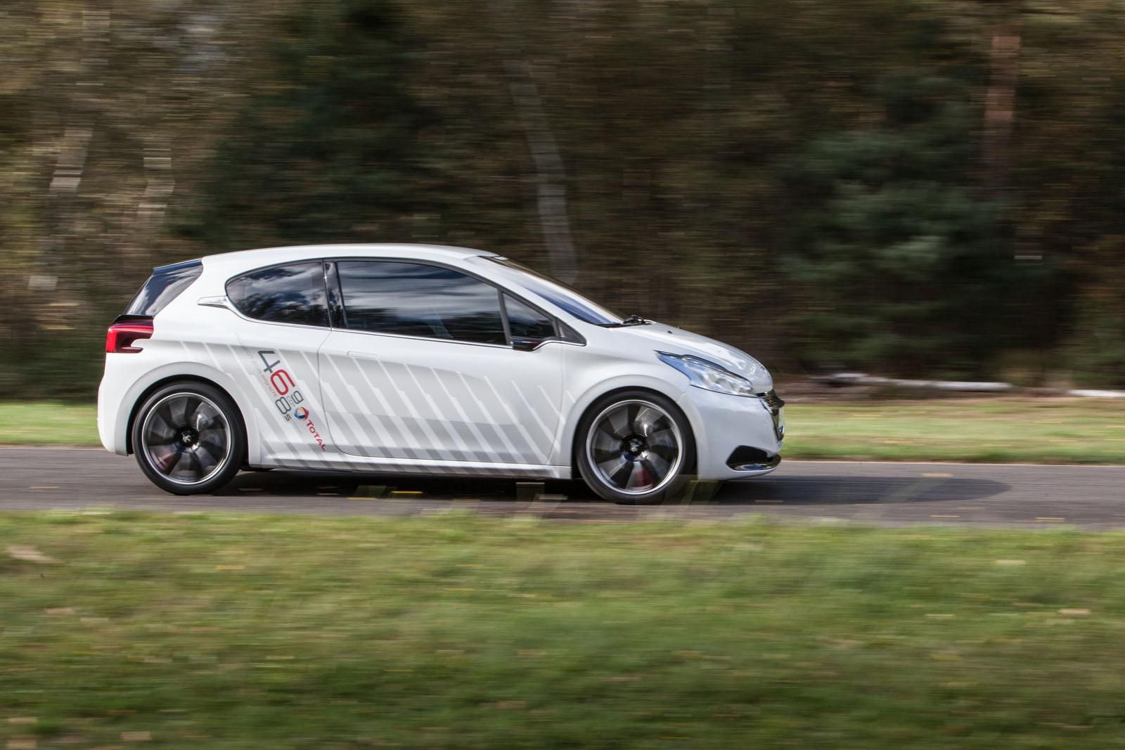 PEUGEOT 208 FE HYBRID AYRINTILI RESM GALERS