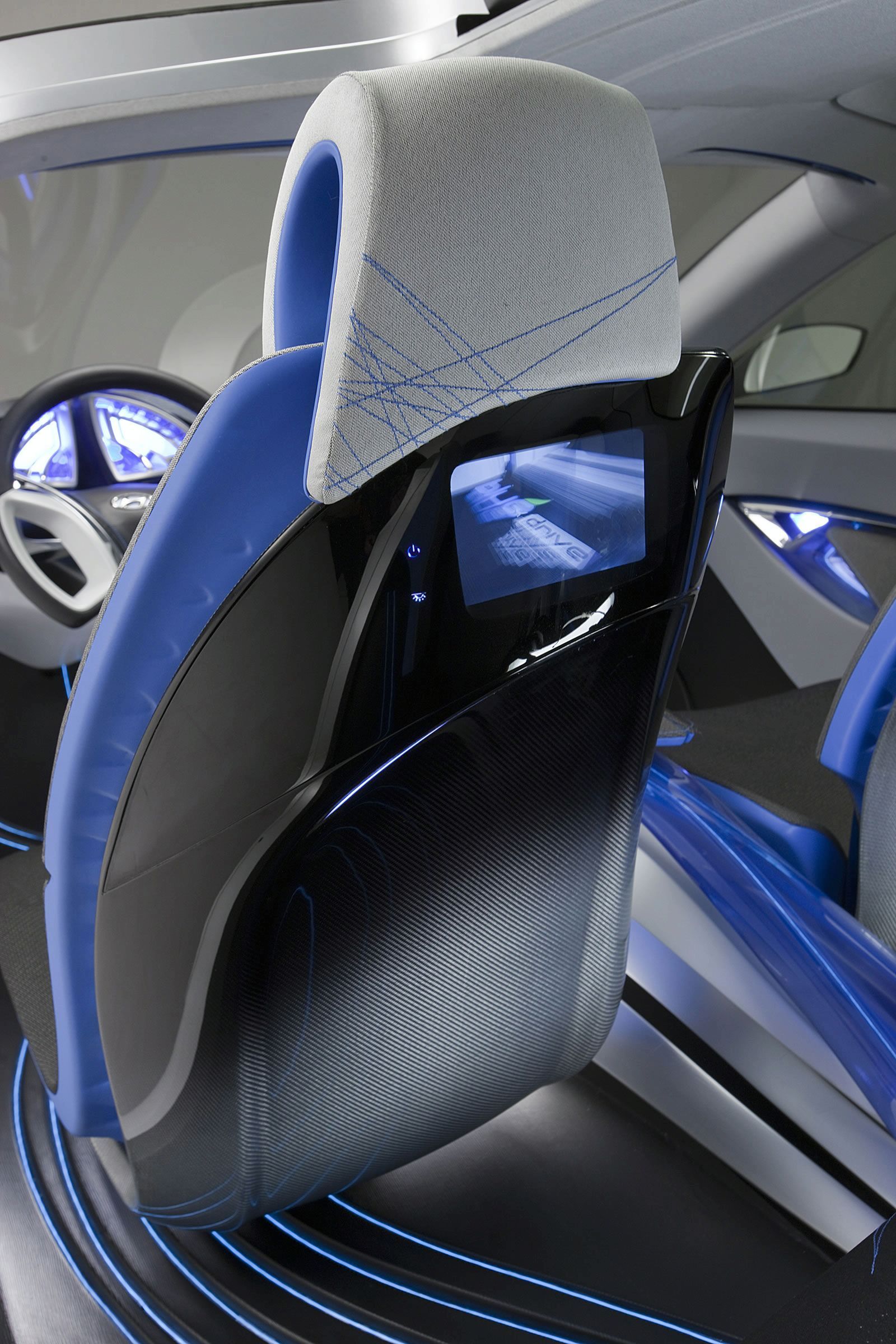 HYUNDA NUVS CONCEPT GALER