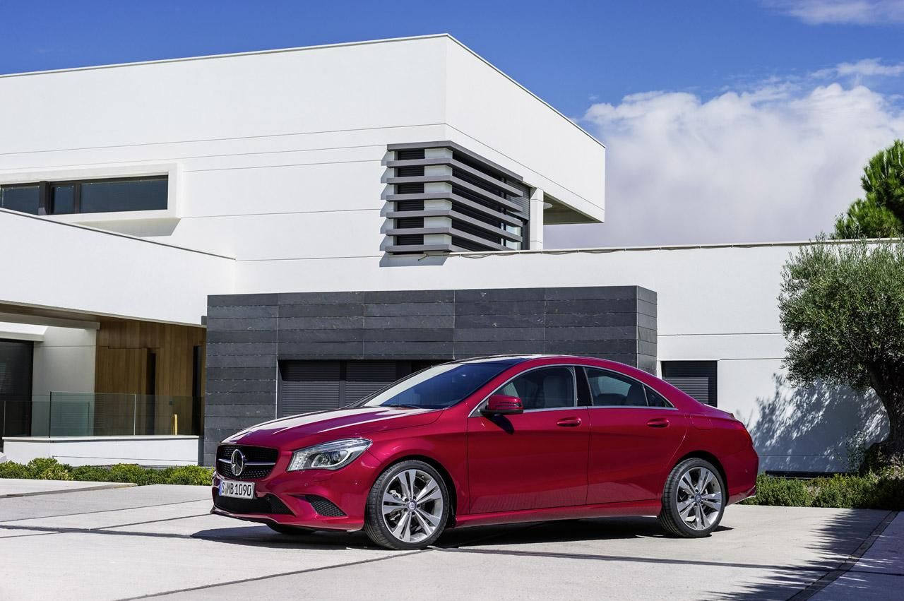 MERCEDES CLA GALER