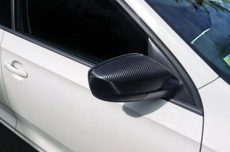 SKODA RAPD RED - GREY RESM GALERS