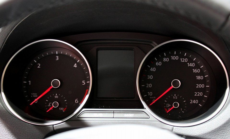 YEN MAKYAJLI VOLKSWAGEN POLO TDI BLUEMOTON CENEVRE RESM GALERS