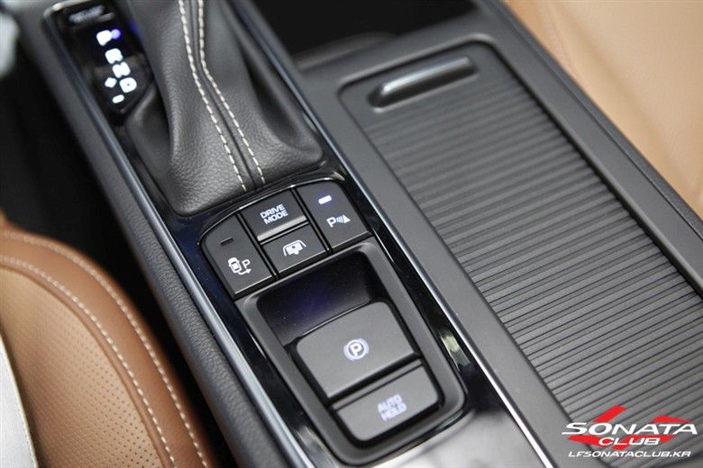 YEN 2015 HYUNDA SONATA DETAYLI RESM GALERS