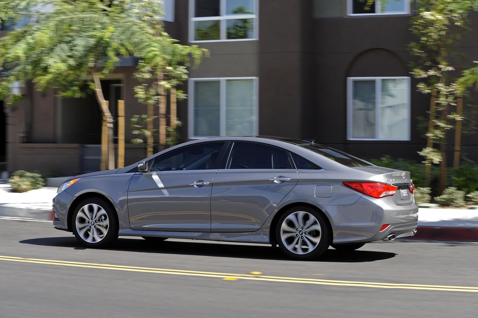YEN 2014 HAFF MAKYAJLI HYUNDA 40 (SONATA) AMERKAN VERSYONU RESM GALERS