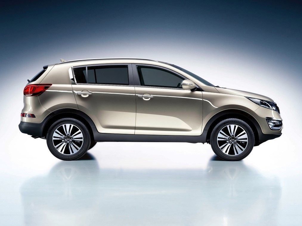 YEN MAKYAJLI 2014 KA SPORTAGE DETAYLI RESM GALERS
