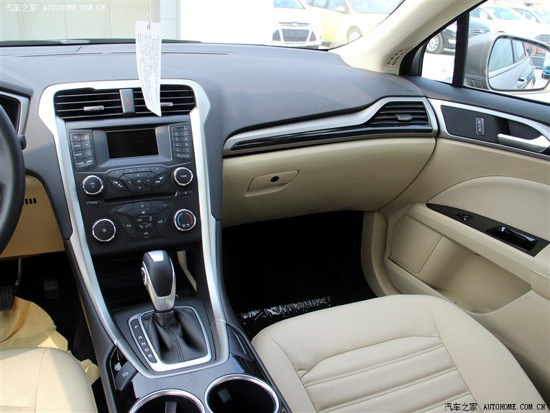 YEN (2014) FORD MONDEO N'DE SATITA RESM GALERS