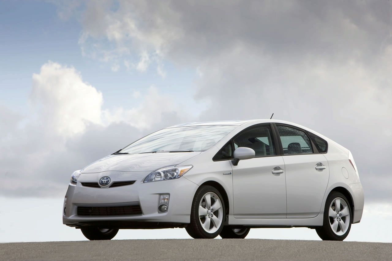 TOYOTA PRUS (2010) GALER