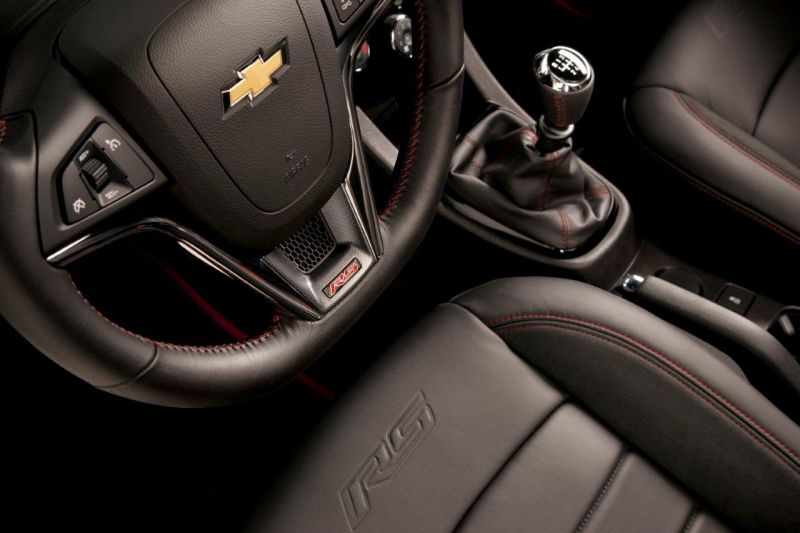 YEN CHEVROLET AVEO RS (SONC) RESM GALERS