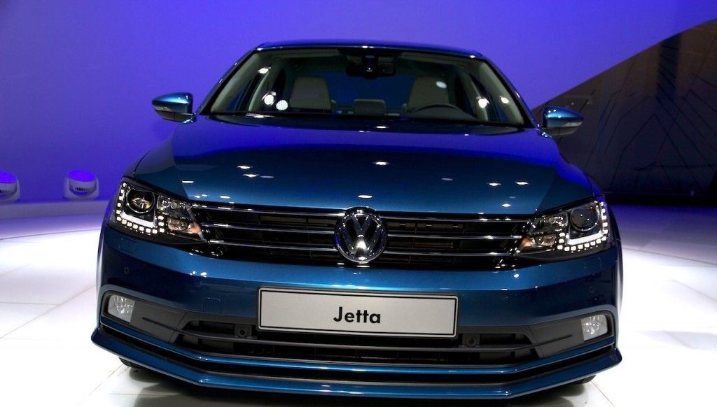 Китайский автомобиль jetta. Джетта 7 разные оптики.