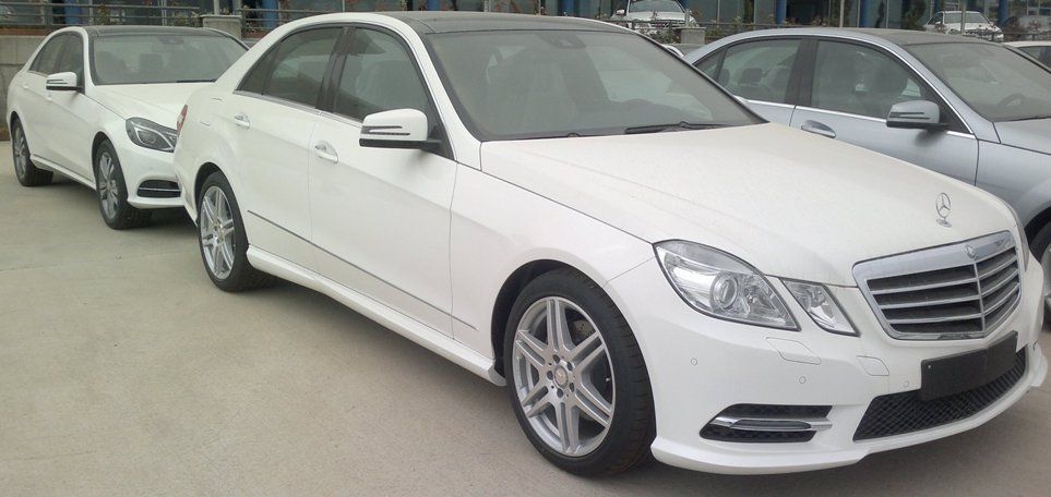 YEN MAKYAJLI 2013 MERCEDES E SERS SATITA GALER