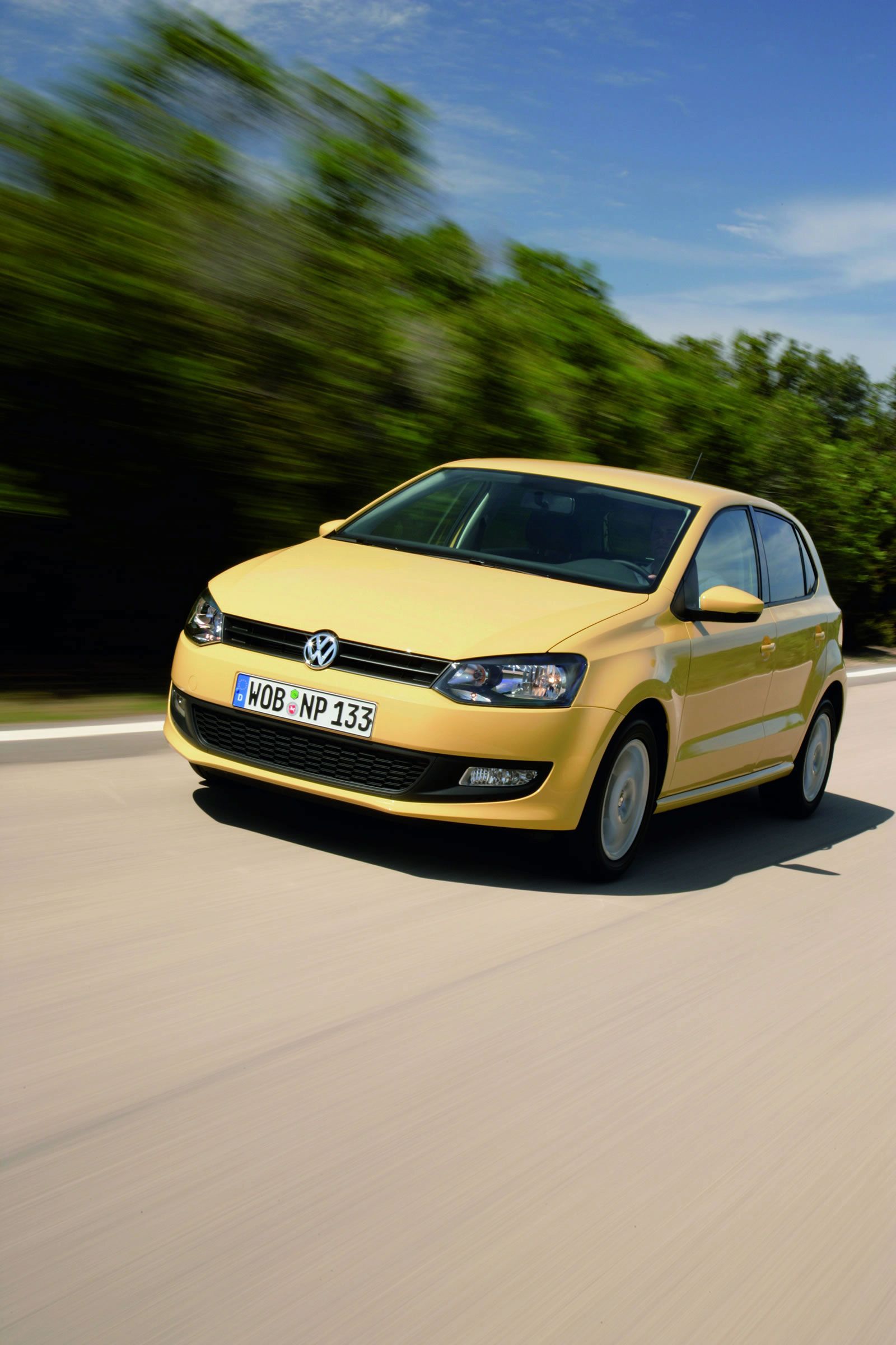 VOLKSWAGEN POLO GALER