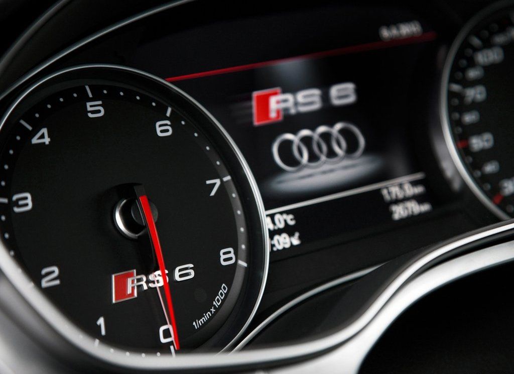 YEN AUD RS6 AVANT RESM GALER