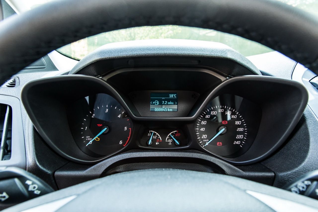 YEN FORD GRAND TOURNEO CONNECT DETAYLI RESM GALERS
