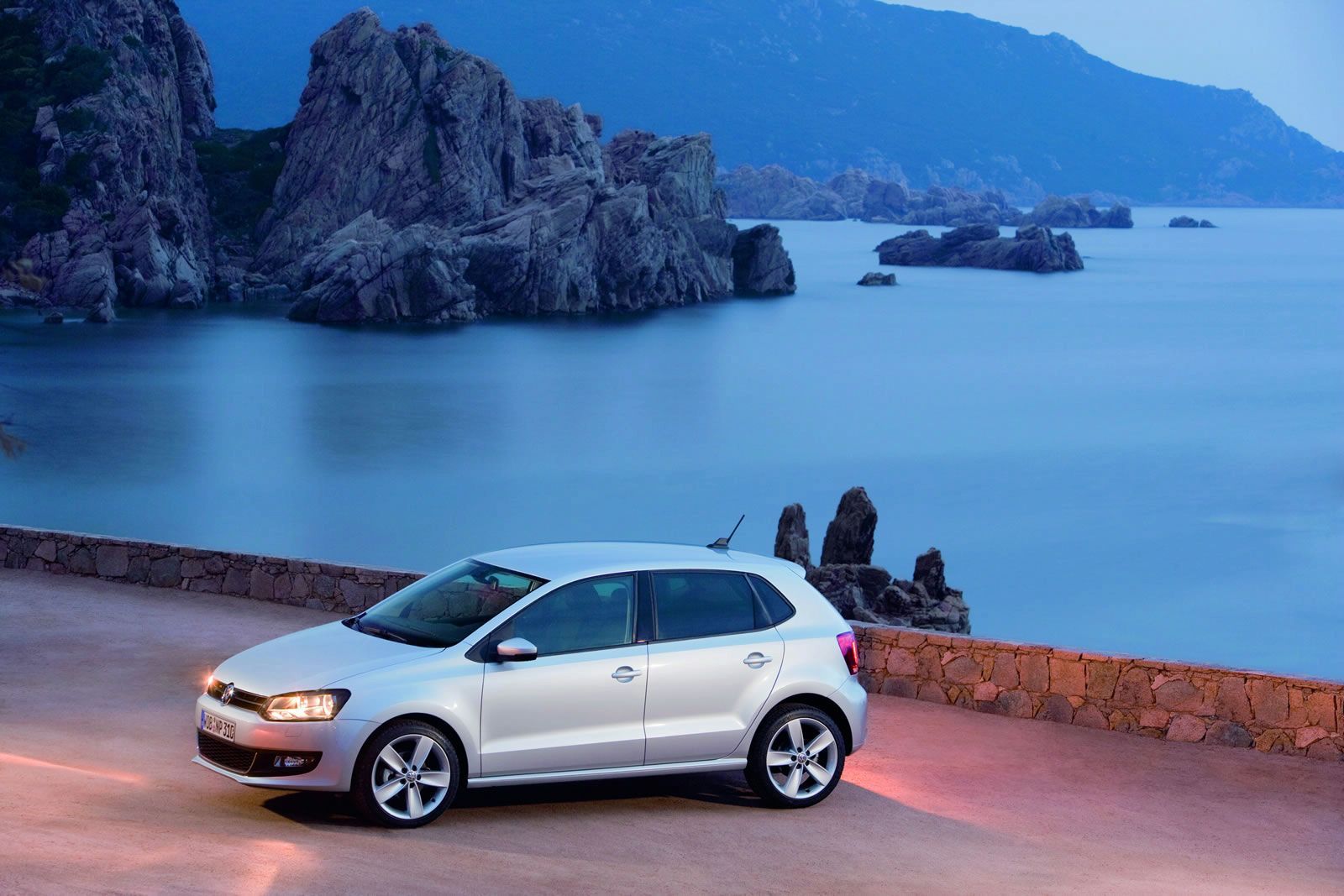 VOLKSWAGEN POLO GALER