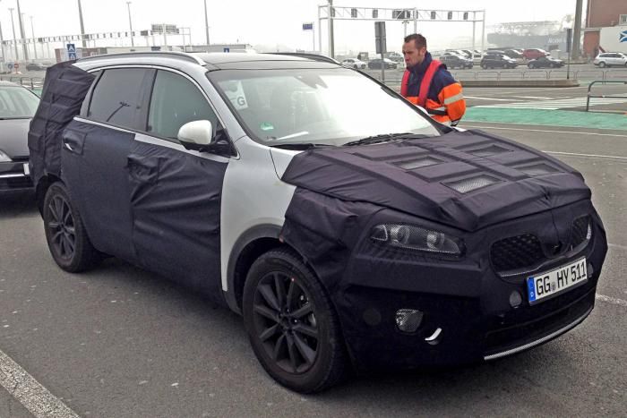 YEN 2015 KA SORENTO KAMUFLAJLI RESM GALERS