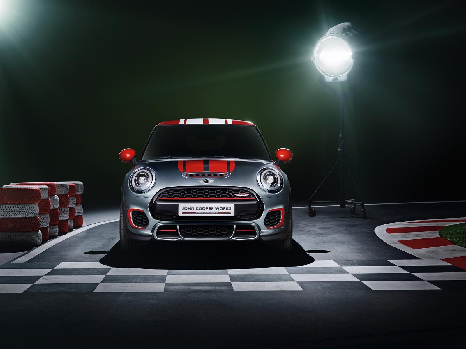 YEN 2014 MN JOHN COOPER WORKS KONSEPT RESM GALERS