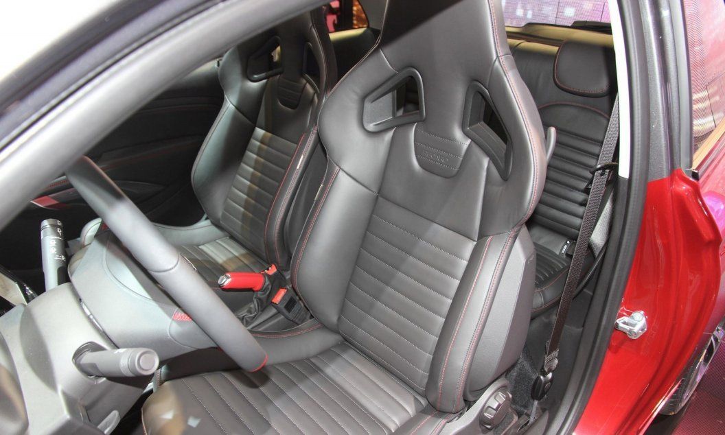 OPEL ADAM S CENEVRE RESM GALERS