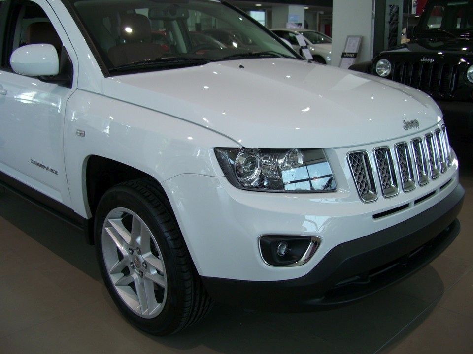 YEN JEEP COMPASS SATITA RESM GALERS