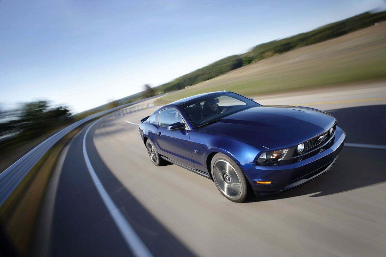 FORD MUSTANG (2010) GALER