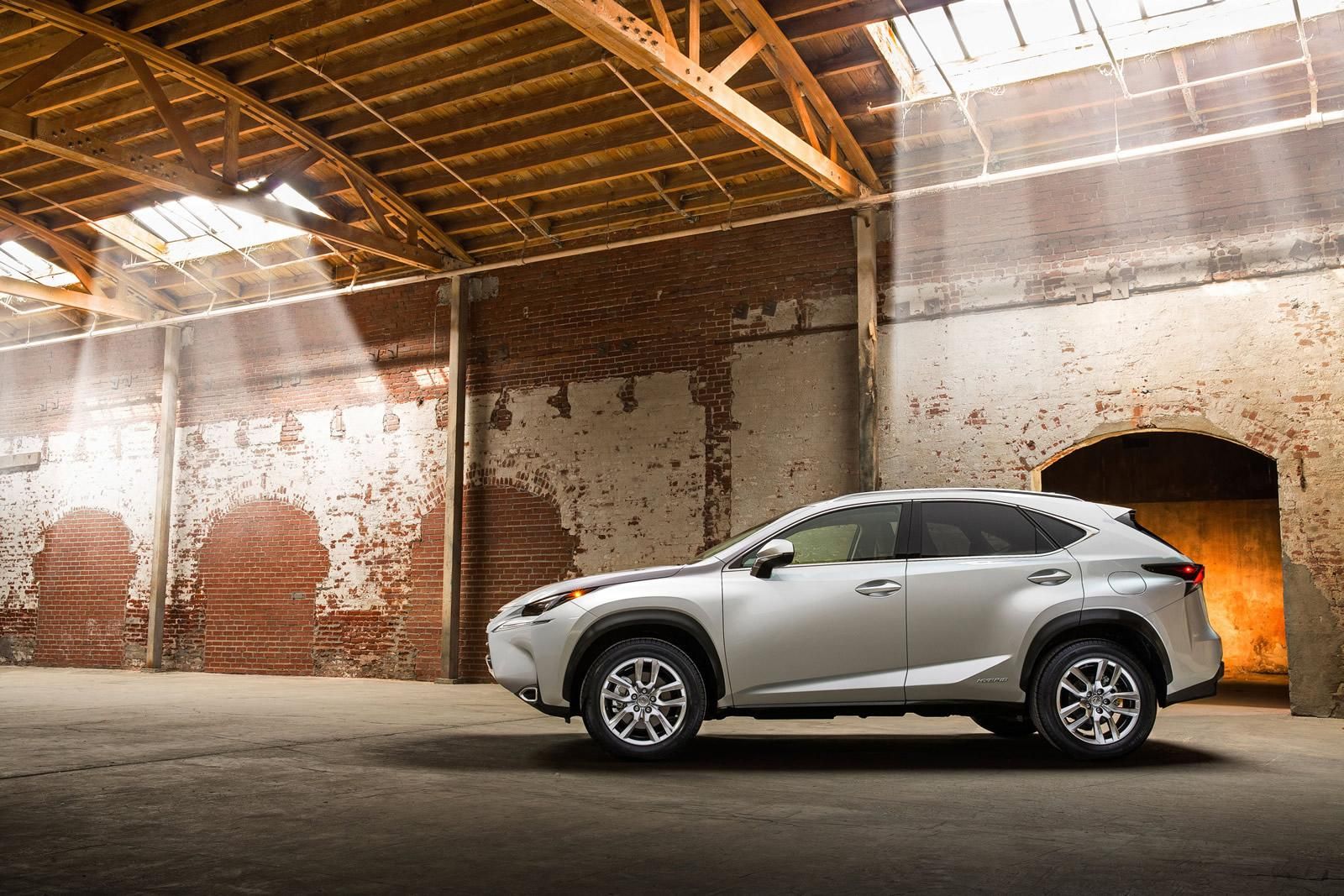 YEN 2015 LEXUS NX DETAYLI RESM GALERS