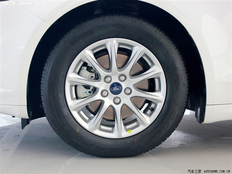 YEN (2014) FORD MONDEO N'DE SATITA RESM GALERS