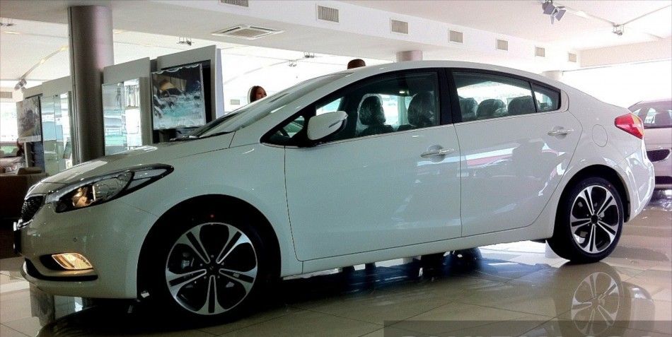 YEN KA CERATO RESM GALERS