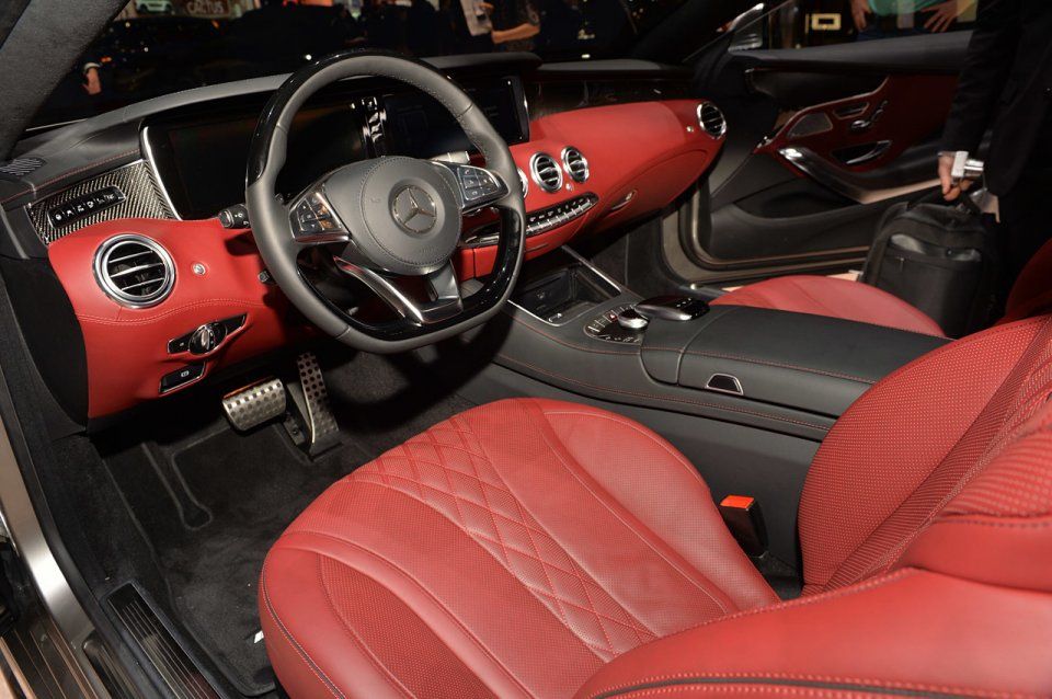 YEN MERCEDES S SERS COUPE CENEVRE RESM GALERS