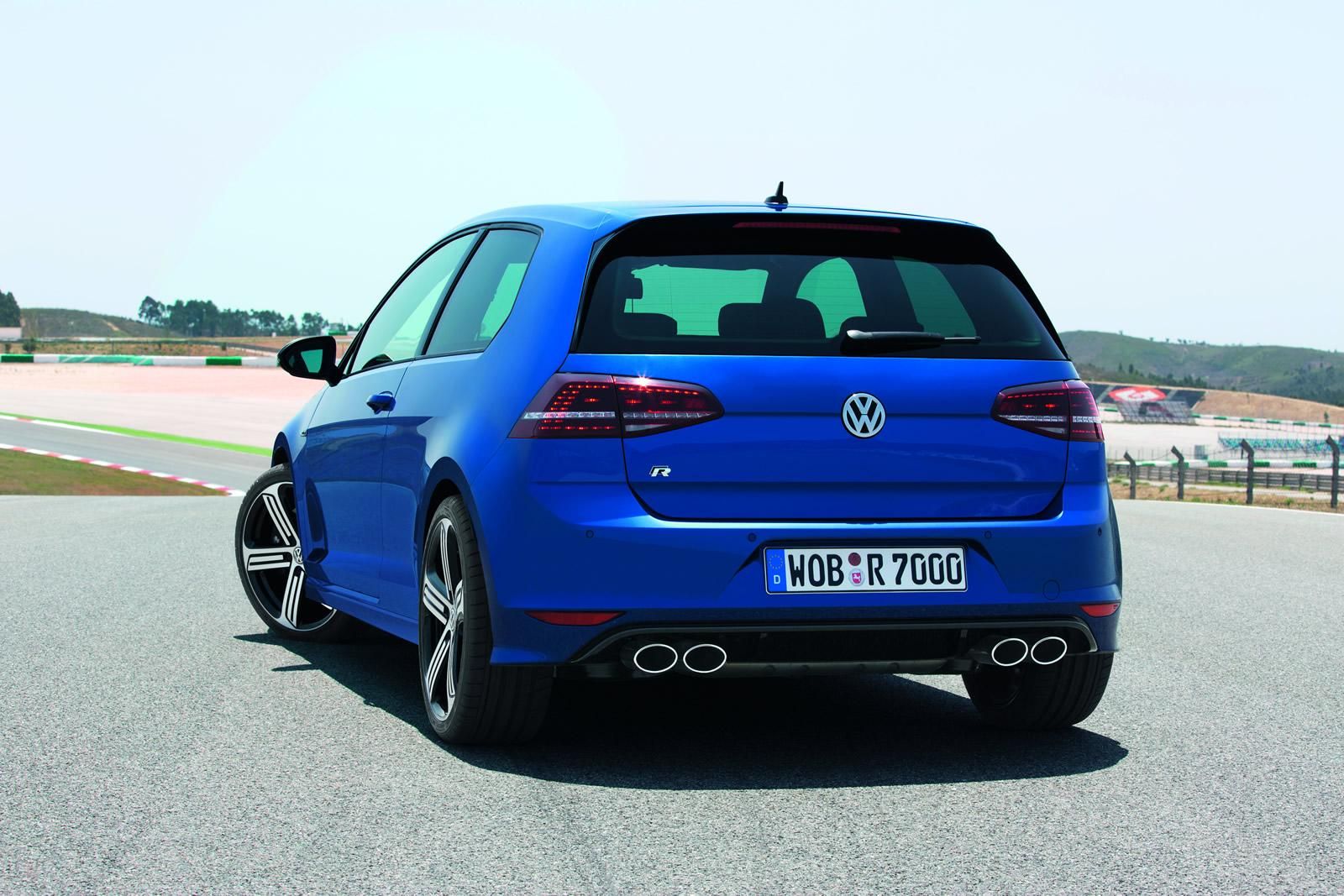 YEN VOLKSWAGEN GOLF R'NN AYRINTILI RESM GALERS