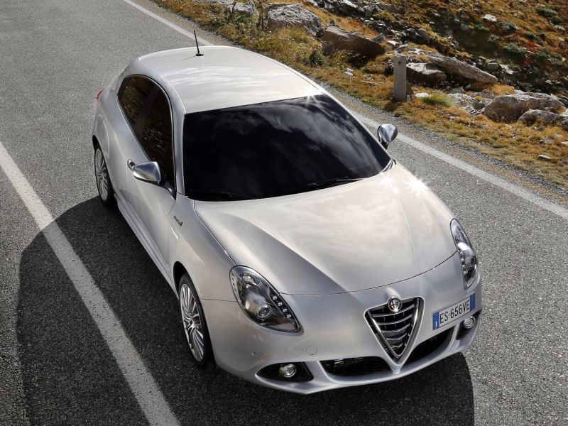 YEN 2014 ALFA ROMEO GULETTA AYRINTILI RESM GALERS