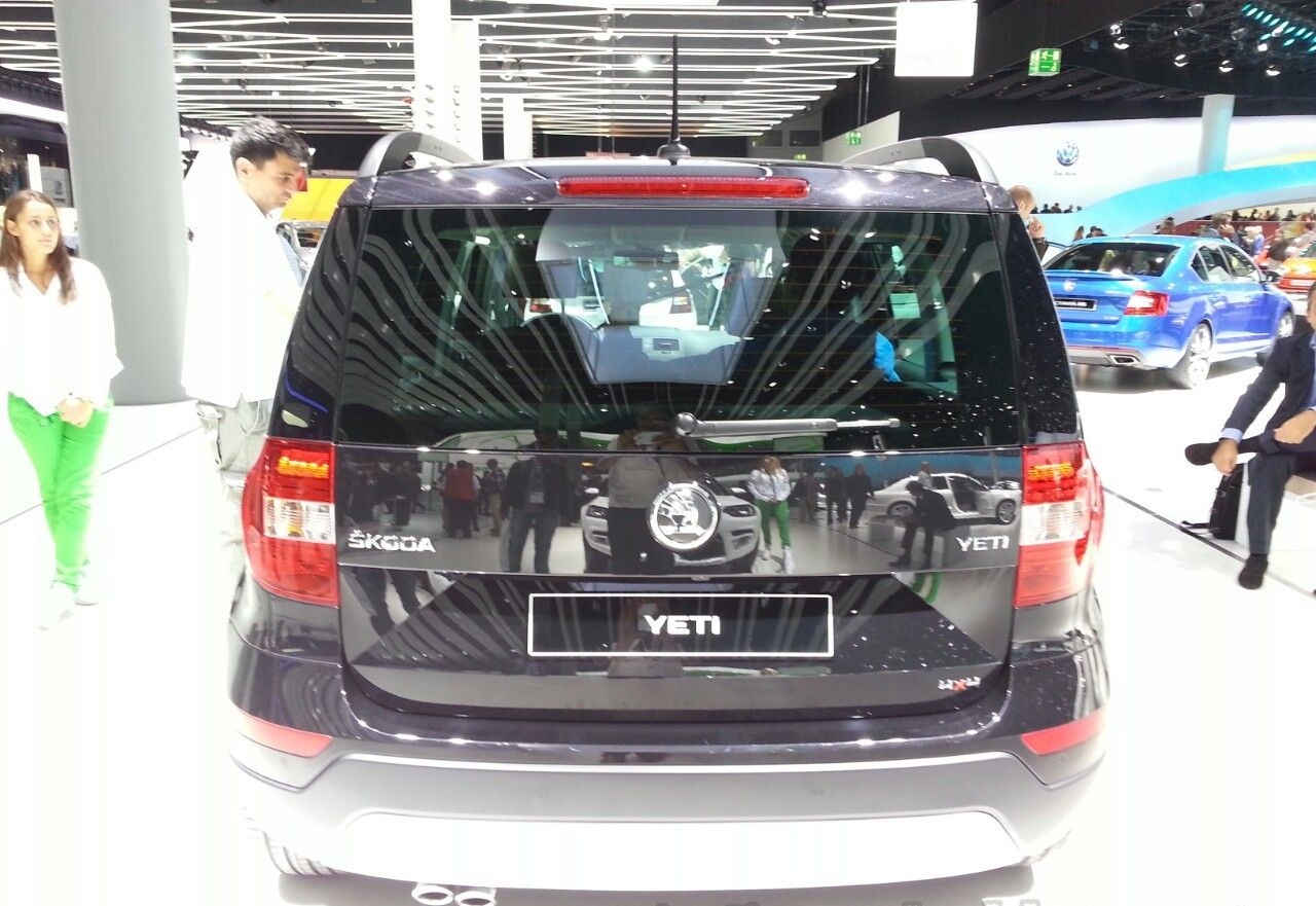 YEN� SKODA YET� FRANKFURT LANSMAN RES�M GALER�S�