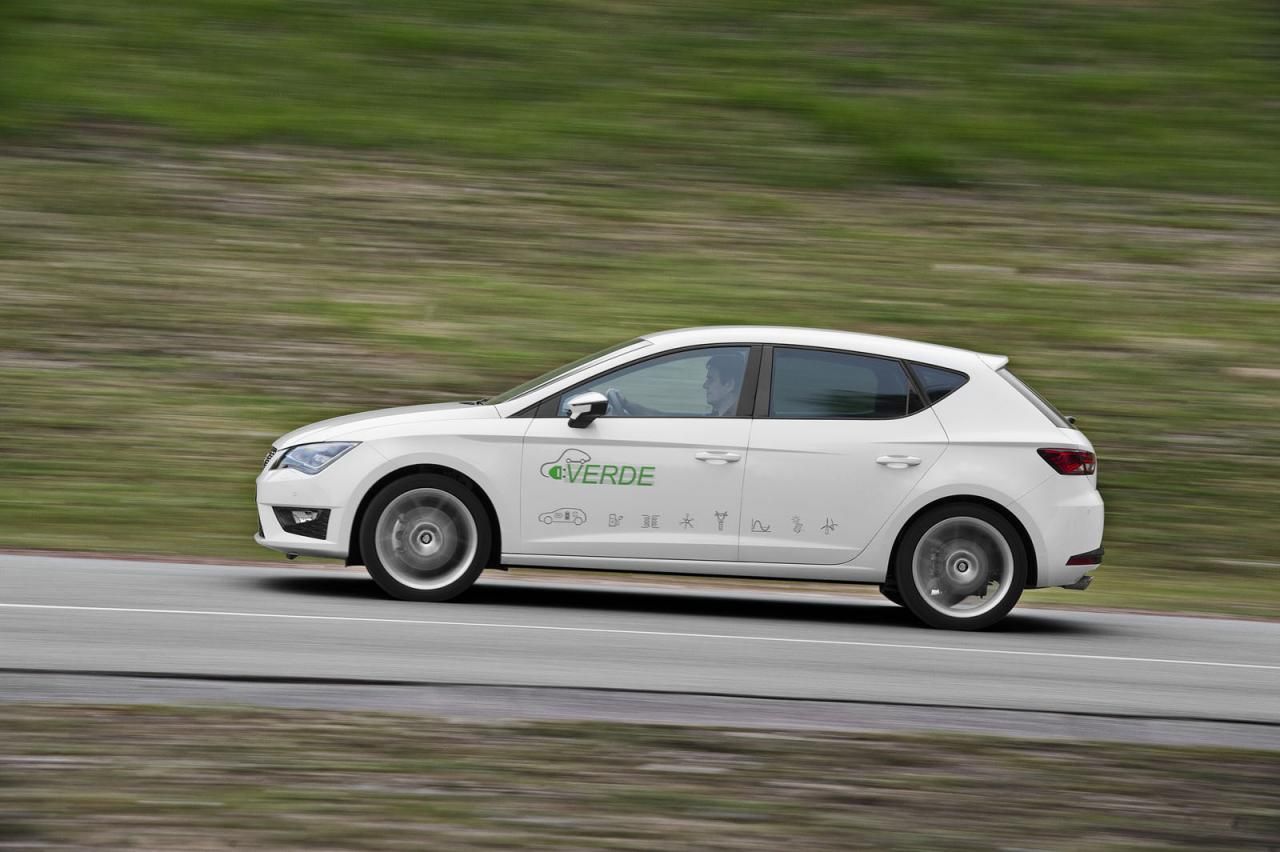 SEAT LEON VERDE PLUG-N HYBRD GALER