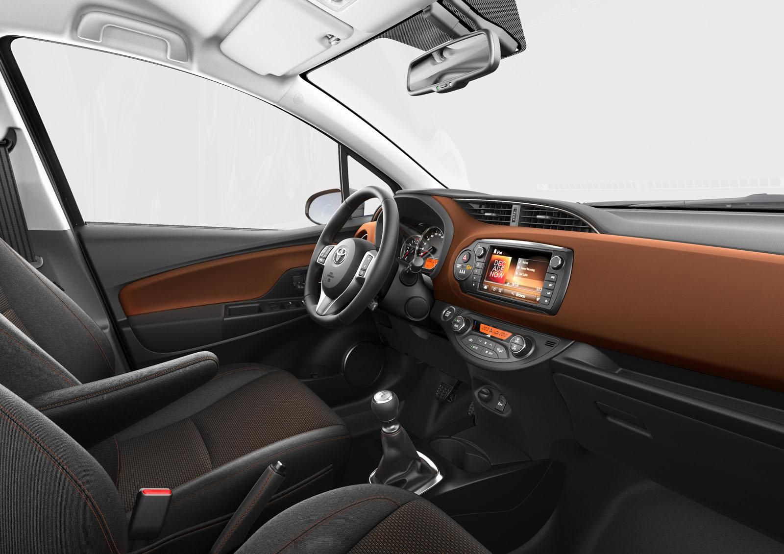 YEN 2015 MAKYAJLI TOYOTA YARS DETAYLI RESM GALERS