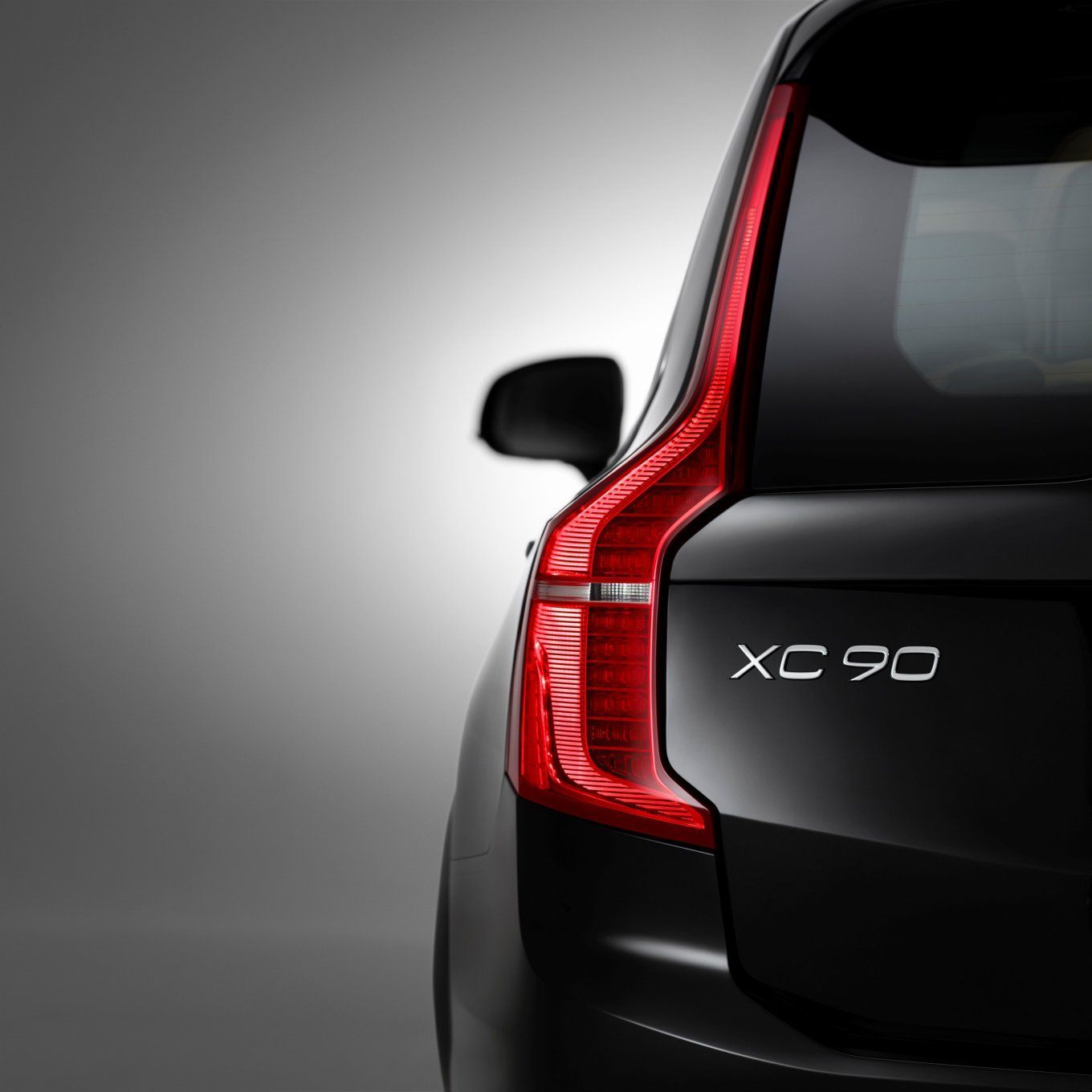 YEN 2015 VOLVO XC90 FRST EDTON RESM GALERS