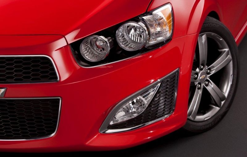 YEN CHEVROLET AVEO RS (SONC) RESM GALERS