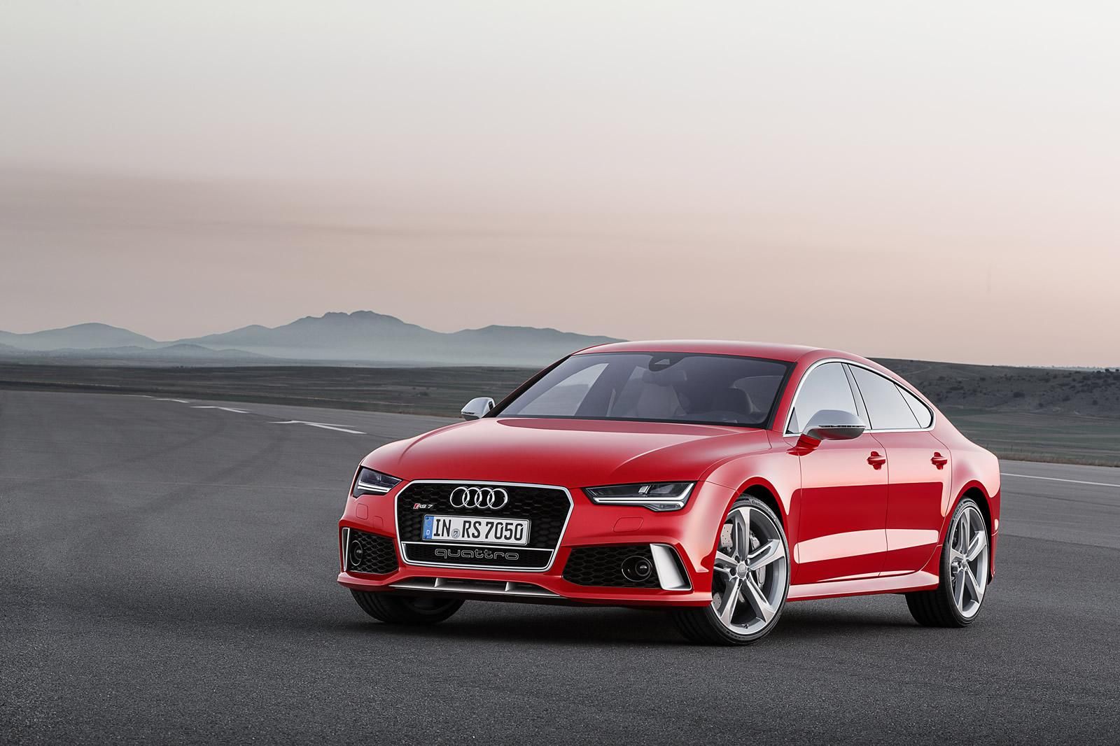 YEN 2015 MAKYAJLI AUD RS7 SPORTBACK RESM GALERS