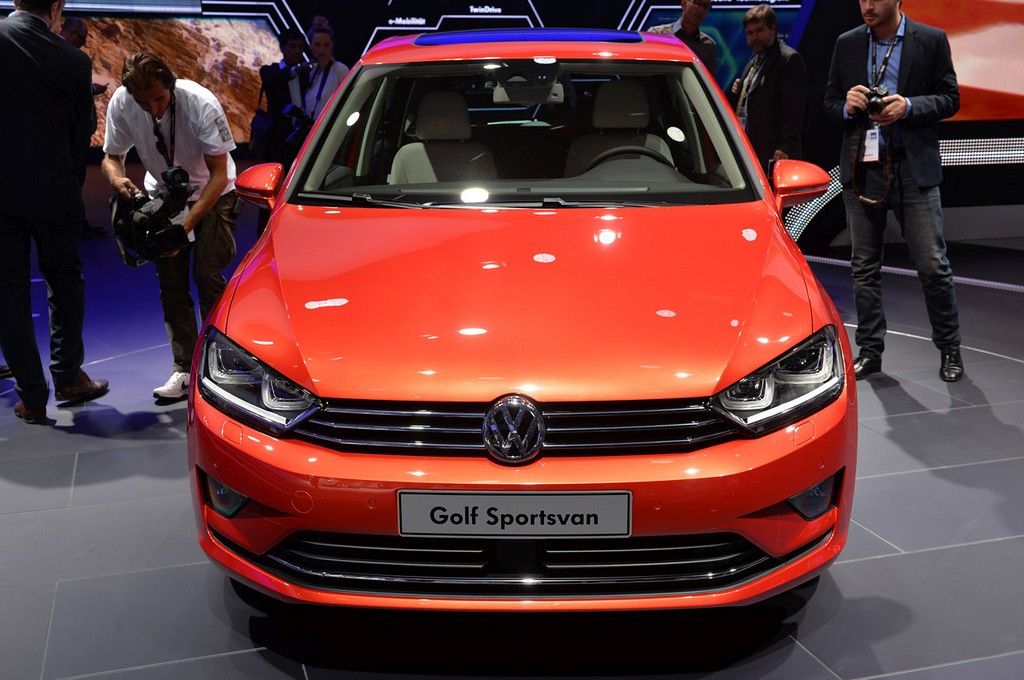 YEN� VOLKSWAGEN SPORTSVAN FRANKFURT LANSMAN RES�M GALER�S� 