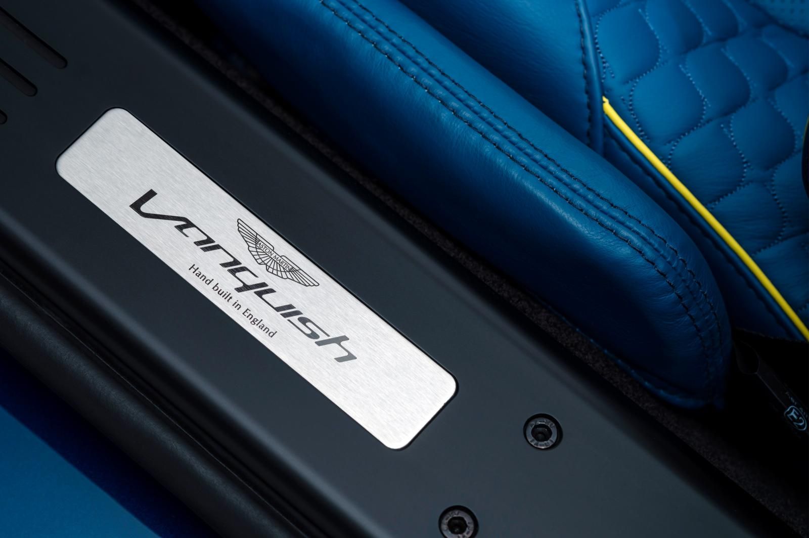ASTON MARTN VANQUSH VOLANTE RESM GALER