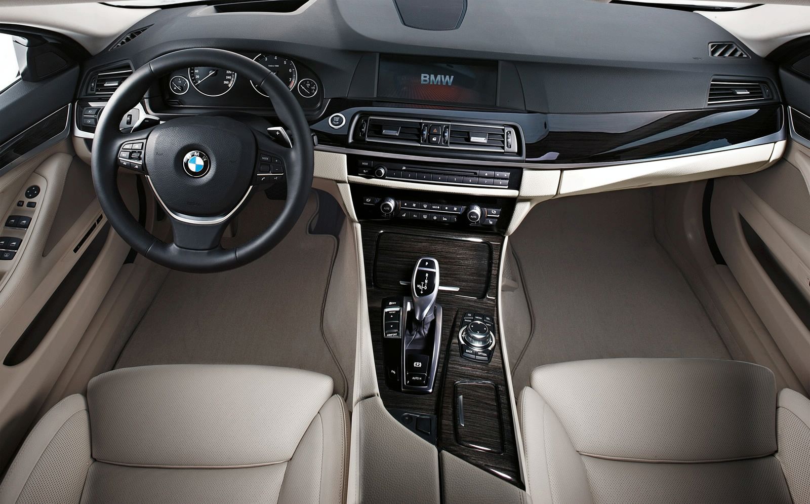 BMW 5 SEDAN GALER