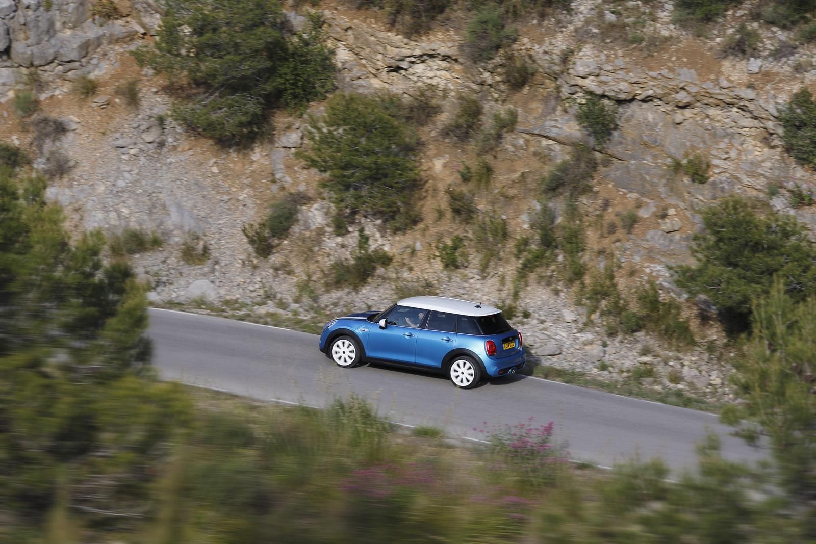 YEN BE KAPILI MN COOPER S DETAYLI RESM GALERS