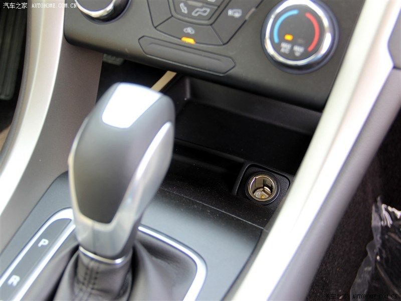 YEN (2014) FORD MONDEO N'DE SATITA RESM GALERS