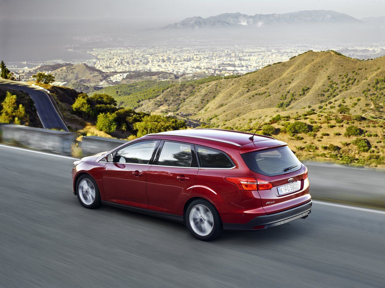 YEN FORD FOCUS AVRUPA YOLLARINDA RESM GALERS