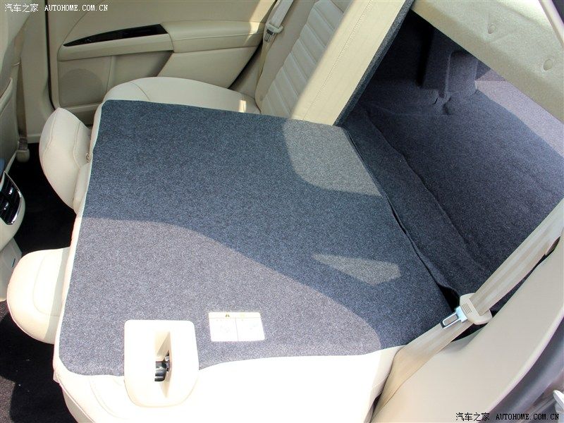 YEN (2014) FORD MONDEO N'DE SATITA RESM GALERS